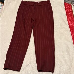 Betabrand Women's Burgundy Cropped Pants